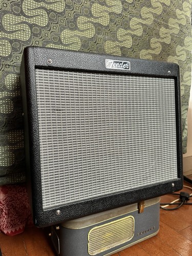 Fender blues junior - blues, iii